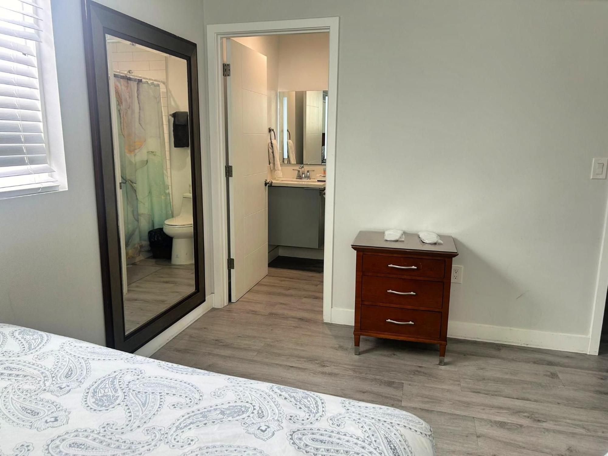 Stayspro - Hollywood Homes Free Parking Close To All Things La Los Angeles Eksteriør billede